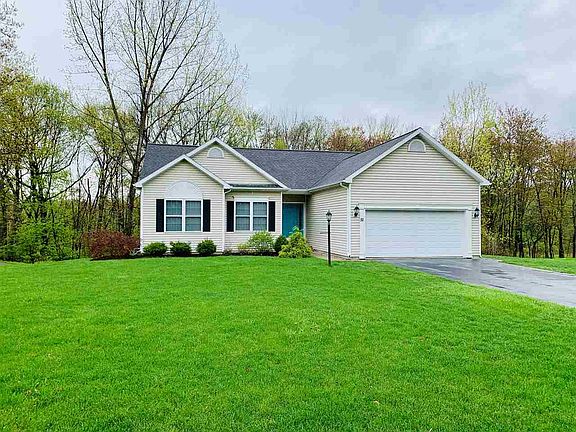 2nd image of 51 Dorsman Dr