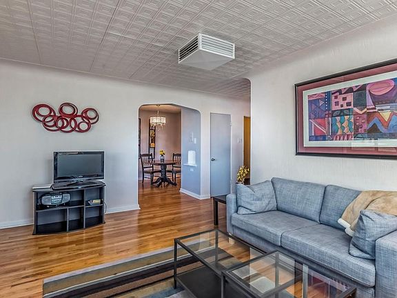 4th image of 655 N Washington St APT 3C