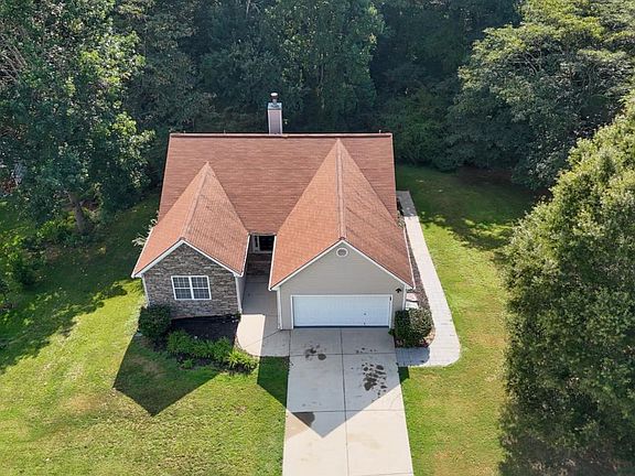 5th image of 5012 Yellow Stone Dr