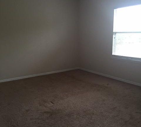 4th image of 1040 Venetian Dr Unit 202