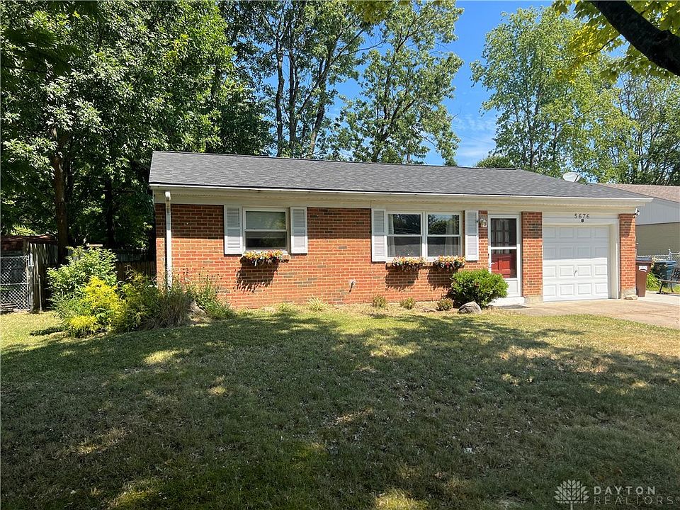 1st image of 5676 Tall Oaks Dr