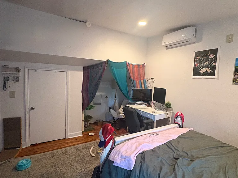1439 Windsor Pkwy NE — Photo 20