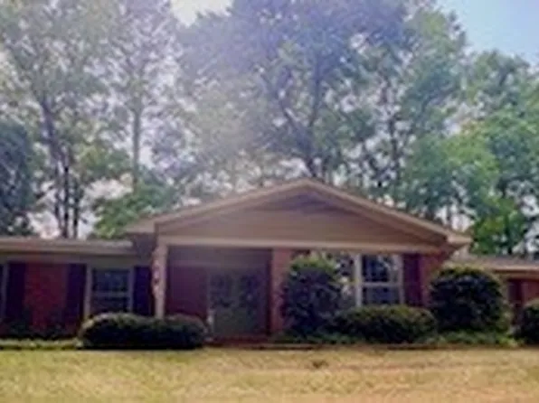 601 Cherokee Rd, Lagrange, GA 30240