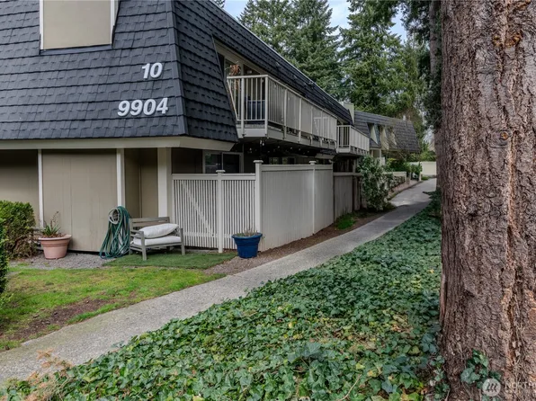 9904 NE 124th Street #1005, Kirkland, WA 98034