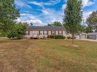 3222 Bullocktown Rd, Boonville, IN 47601