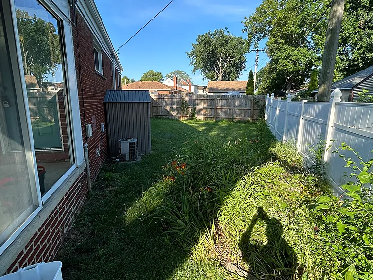 721 North Dr — Photo 23