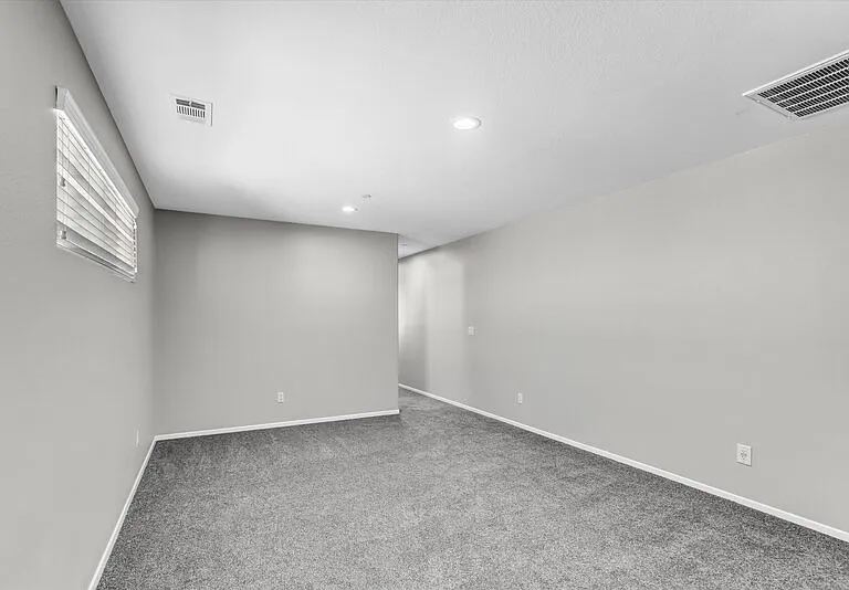 2215 Antonio Dr — Photo 14
