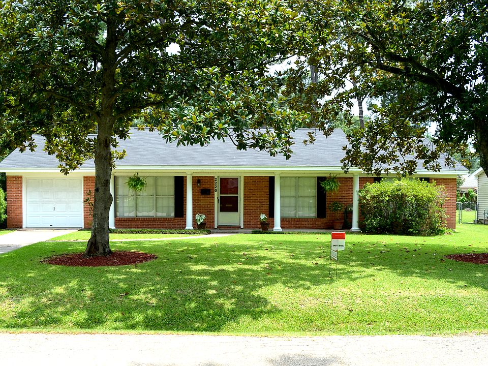 1st image of 2220 21st St