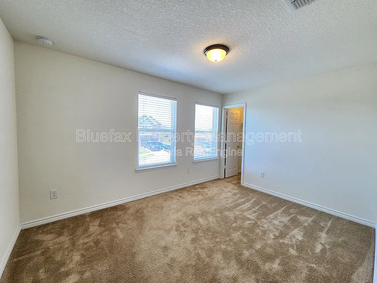 15214 Ohare Lndg — Photo 20