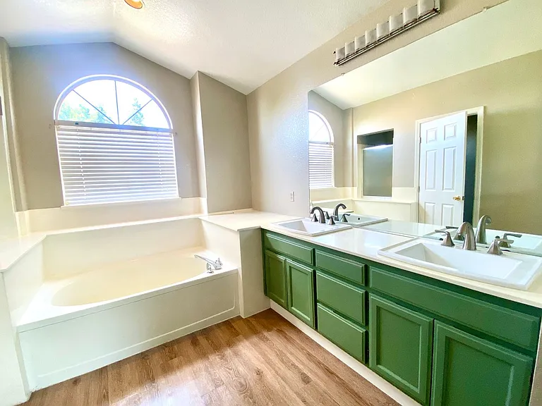 3328 Hartwell Ct — Photo 13