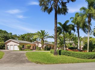 11450 SW 92nd Ct, Miami, FL 33176