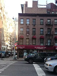 378 Eighth Avenue in Chelsea
