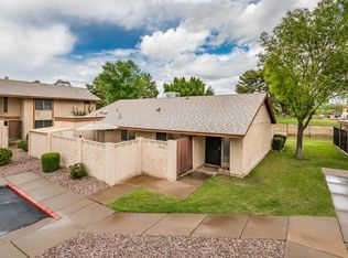 4658 W Continental Dr, Glendale, AZ 85308