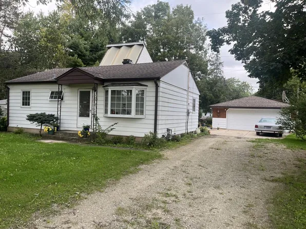 1224 E Alan ROAD, Oak Creek, WI 53154