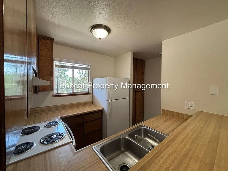 1516 South Ct #E — Photo 9