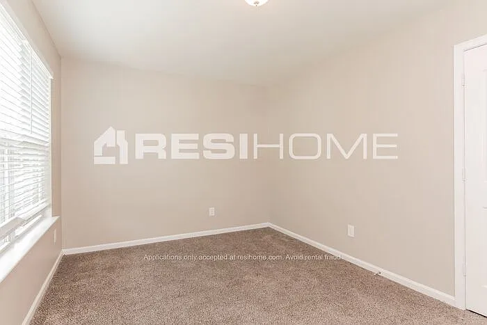5612 Idlewild Rd — Photo 16