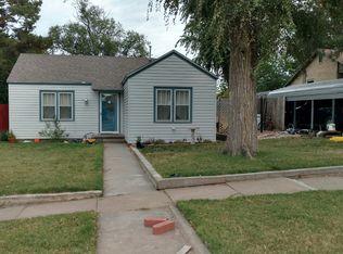 415 S 7th St, Canadian, TX 79014