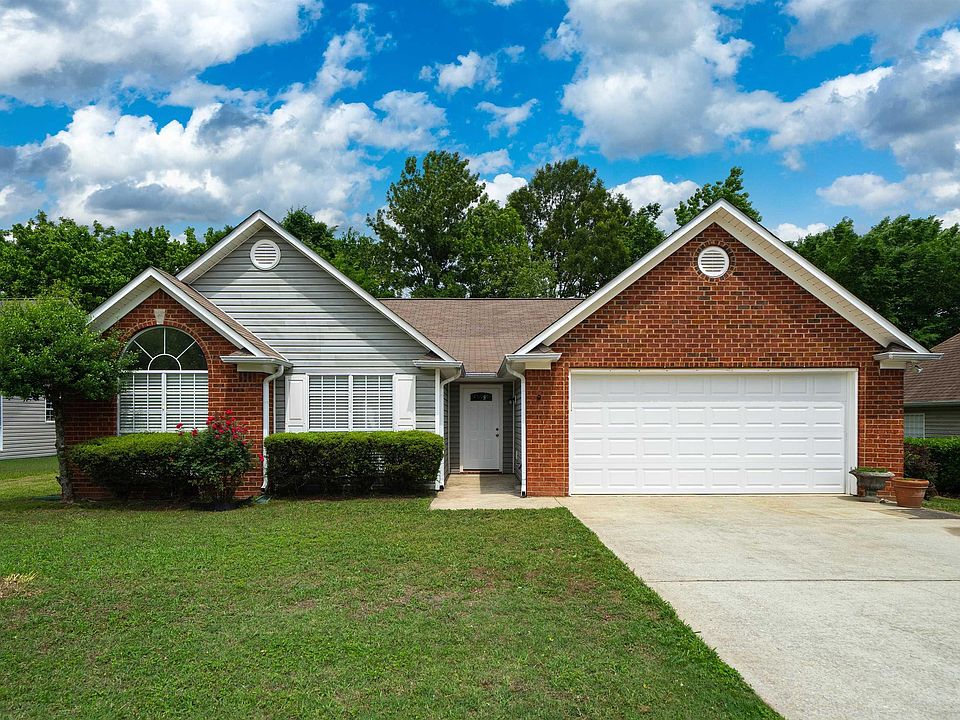 1st image of 113 Summer Hill Dr