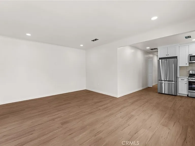 6222 Magnolia Ave — Photo 3
