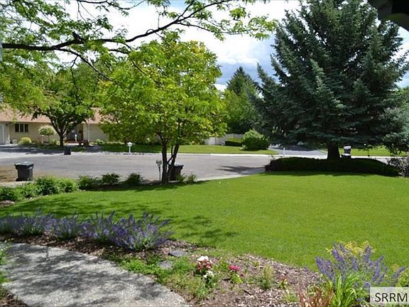 4th image of 2650 Coronado Cir