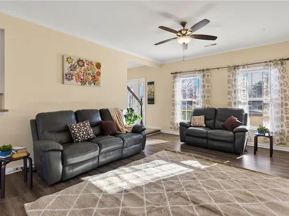 1900 Bunnell Ct, Virginia Beach, VA 23464