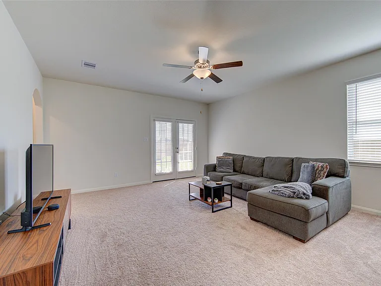 10702 Millet Ct — Photo 18