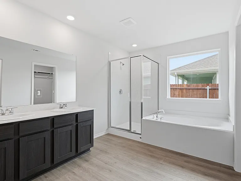 718 Orchid Way — Photo 10