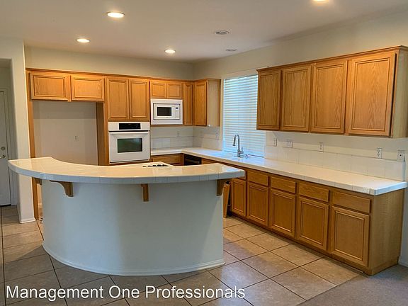 5th image of 23609 Sycamore Creek Ave