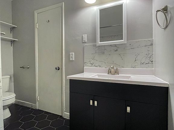 2nd image of 2108 27th Ave S APT 2