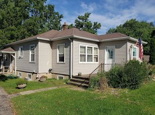320 N Stevenson St, Deforest, WI 53532