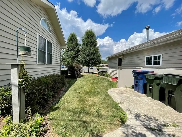836 N Loomis St #B — Photo 13