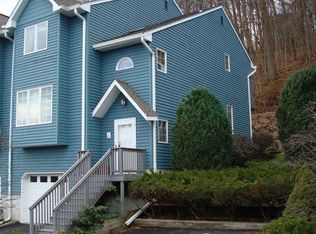 50 Village Gate Way, Nyack, NY 10960