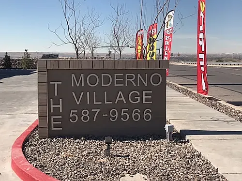 Moderno Village Apartments and Town Homes — Photo 206