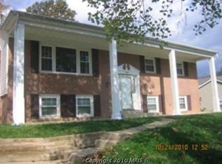 5802 Broadmoor St, Alexandria, VA 22315