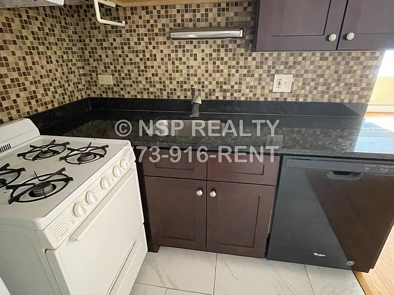 5820-3 N Sheridan Rd #408 — Photo 6