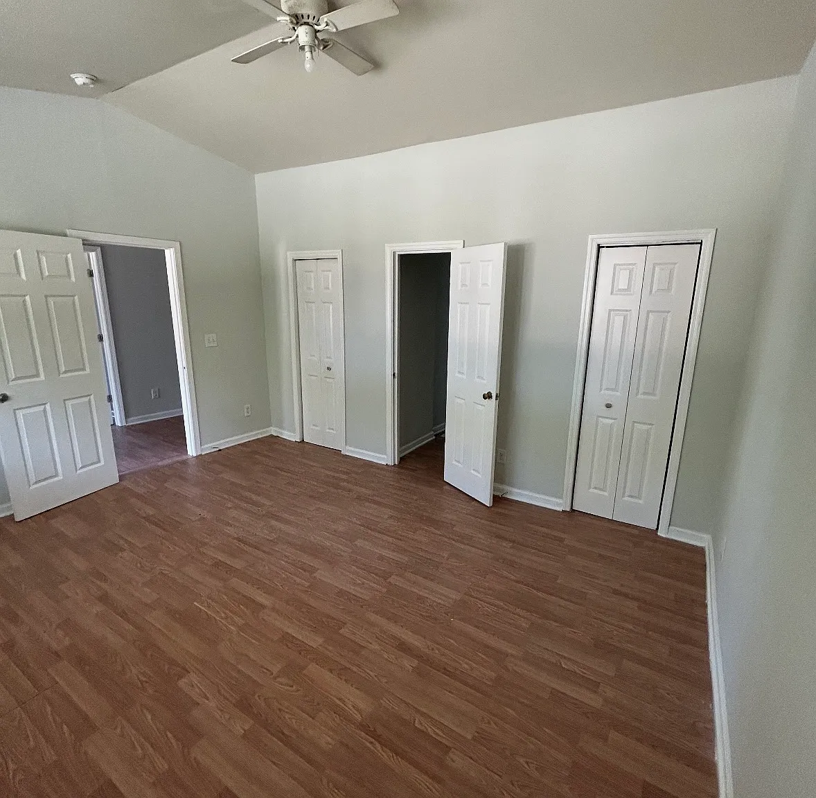 4 bed, 1291 sqft, $1,600 — Photo 4