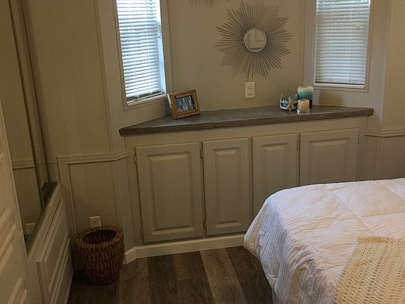 4th image of 50 W Bradley St Lot 4