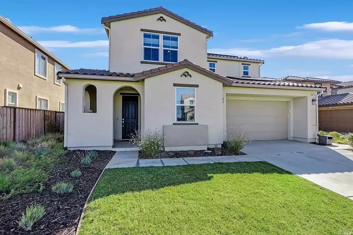 Building Photo - 8720 Aquamarine Dr