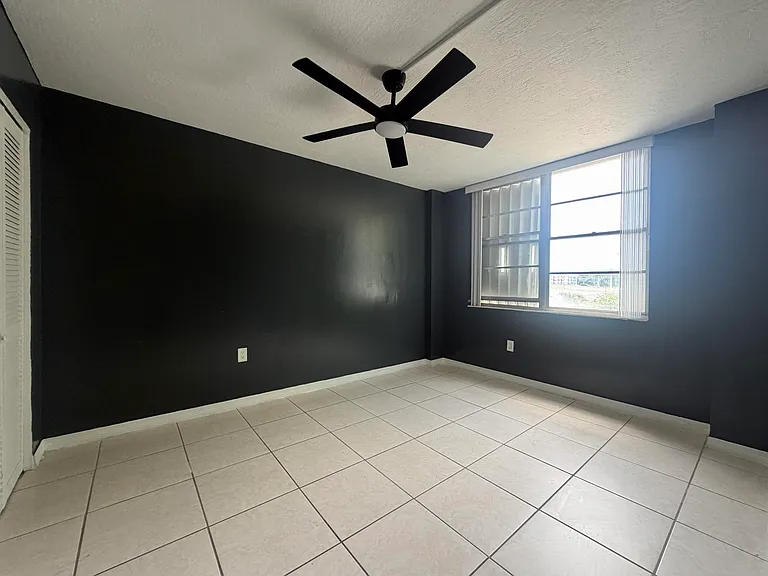 15600 NW 7th Ave #303 — Photo 18