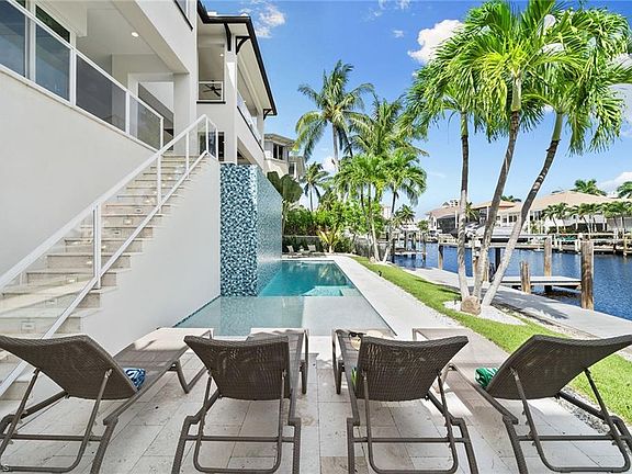 3rd image of 175 Conners AVE