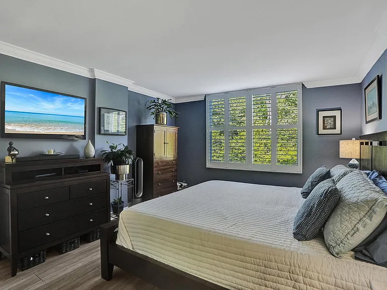 106 Royal Park Dr #2A — Photo 25