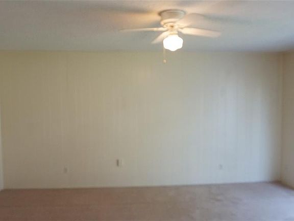 5th image of 1206 Yukon Dr