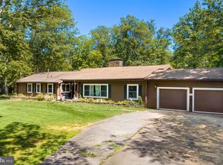 6157 Wilson Rd, Marshall, VA 20115