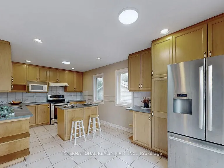 6 English St #2 — Photo 10