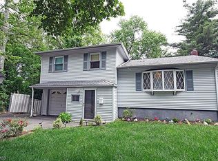 1413 Vauxhall Rd, Union, NJ 07083