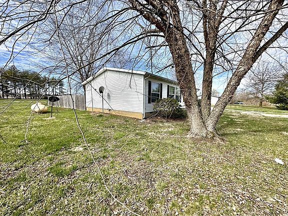3rd image of 57 Willard Dr