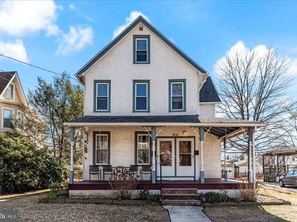 918 8th Ave, Prospect Park, PA 19076