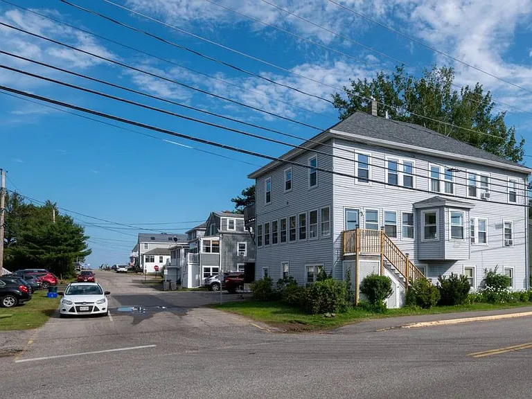 17 Tunis Ave #17 — Photo 26