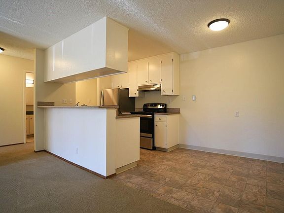 4th image of 609 E 23rd St APT 107