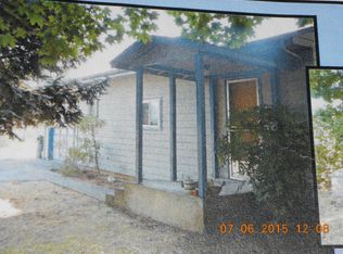 1395 Wineteer Ln, Grants Pass, OR 97527